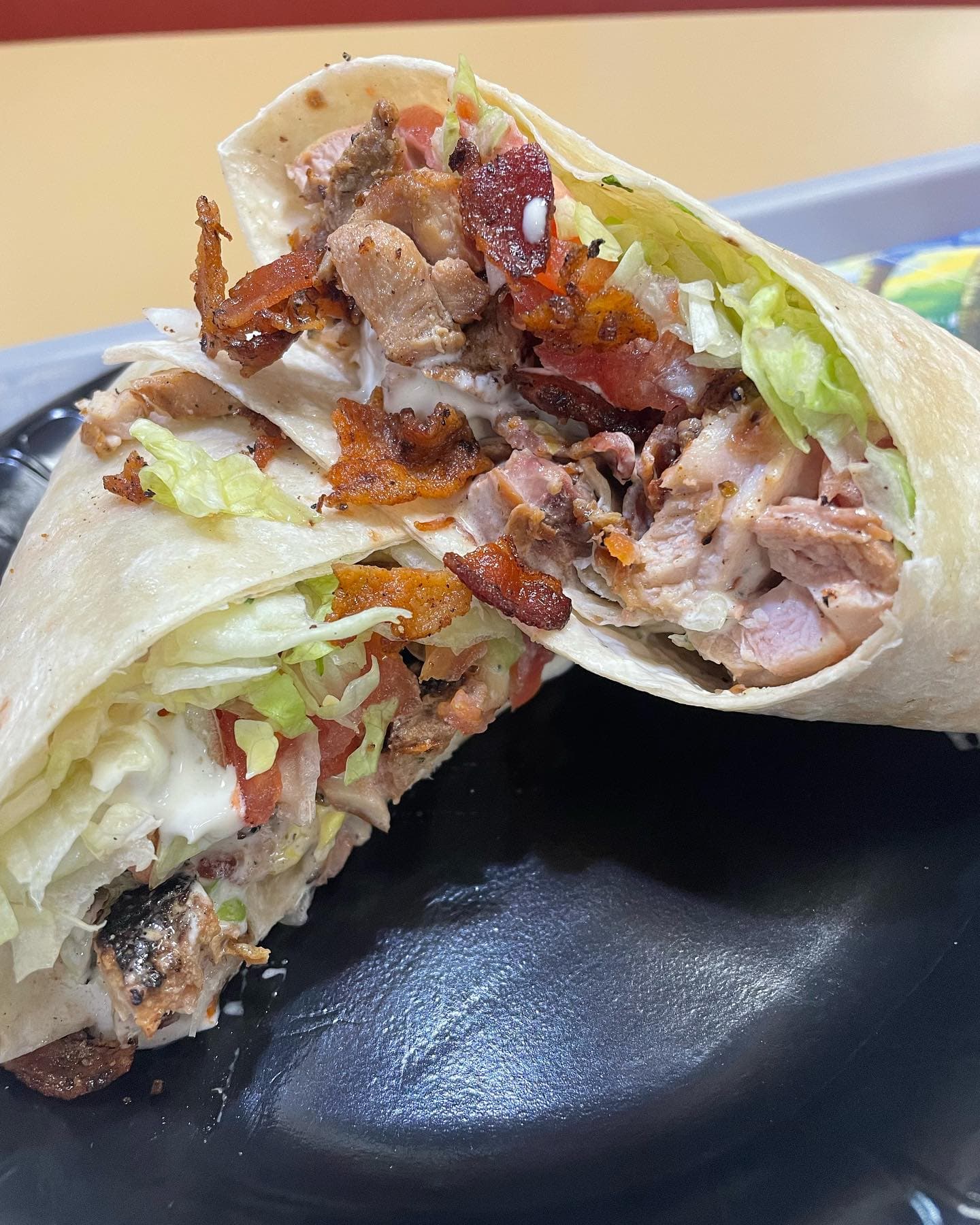 Seminole Subs & Gyros offers delicious sub shop in Dunedin, Florida.